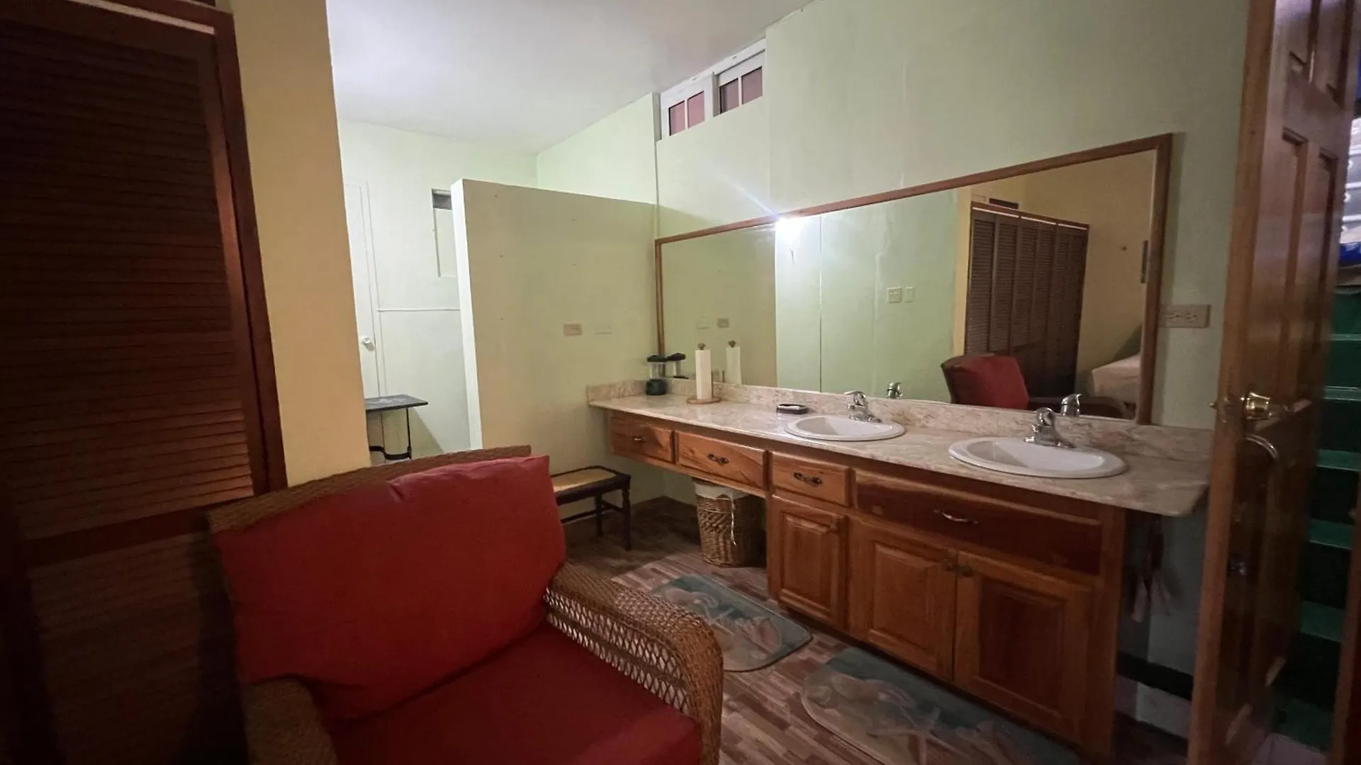Castle Vue B&B Montego Bay Bed & Breakfast